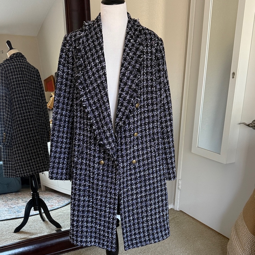 Tweed Houndstooth Coat